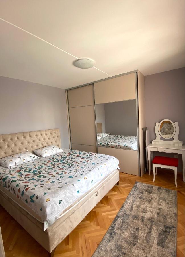 Apartman Kovacevic Apartment Бар Екстериор снимка